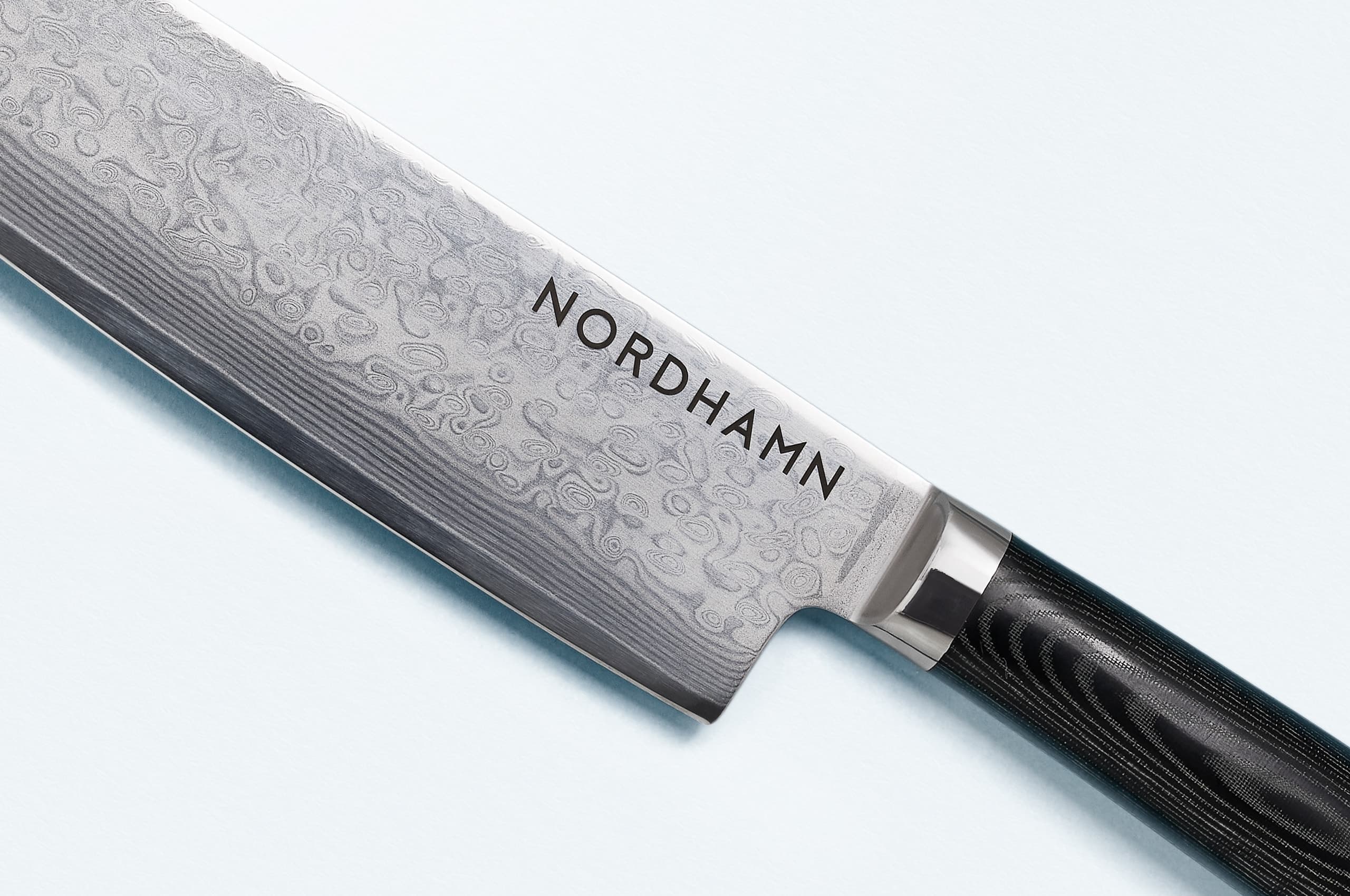 närbild på kockkniv från nordhamn